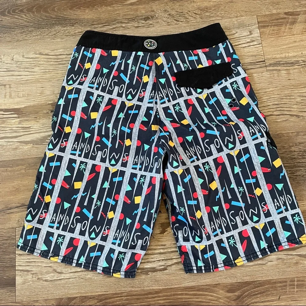 Maui and Sons boys swim trunks 14